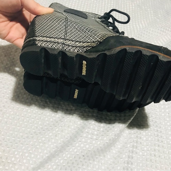 Sorel Womens Lexie Ankle Boots
Booties Black White Leather Cap Toe
Lace Up - Picture 10 of 12